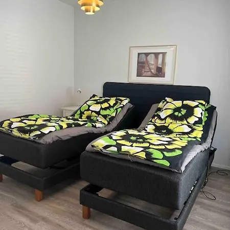 A9 Modern With Balcony, Sauna & Parking Apartamento *